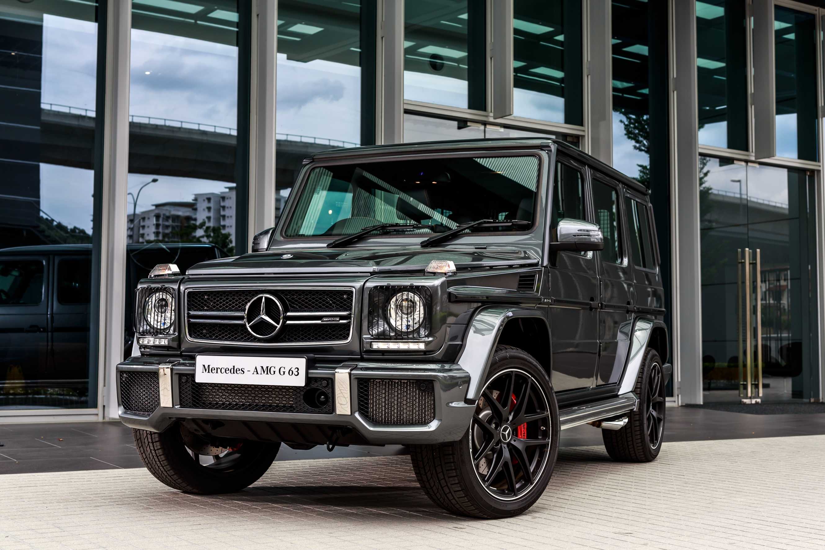 Mercedes g-class w460