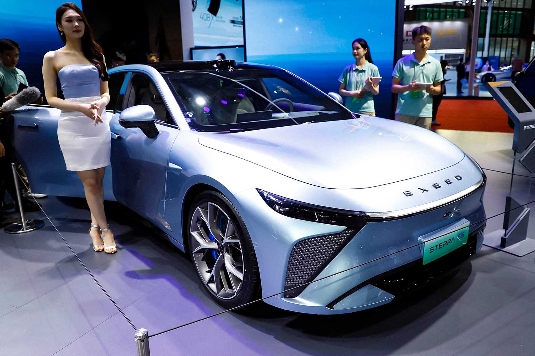 Женевский автосалон (geneva international motor show)