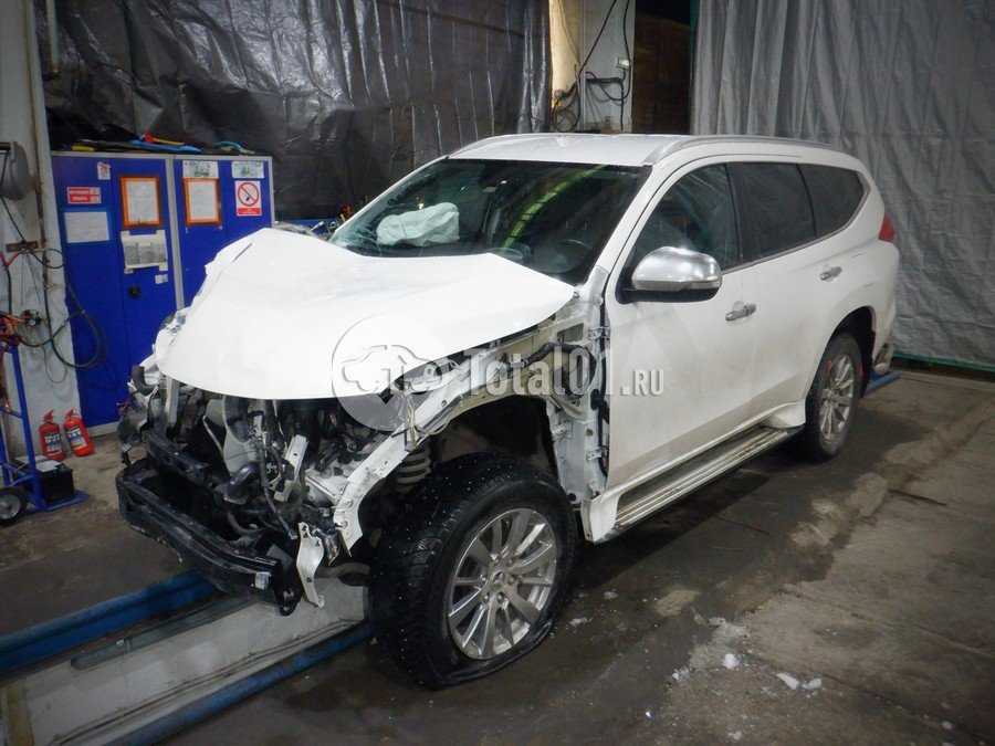 Торги страховых компаний по ремонту автомобилей. аукцион битых автомобилей от росгосстрах и особенности его работы